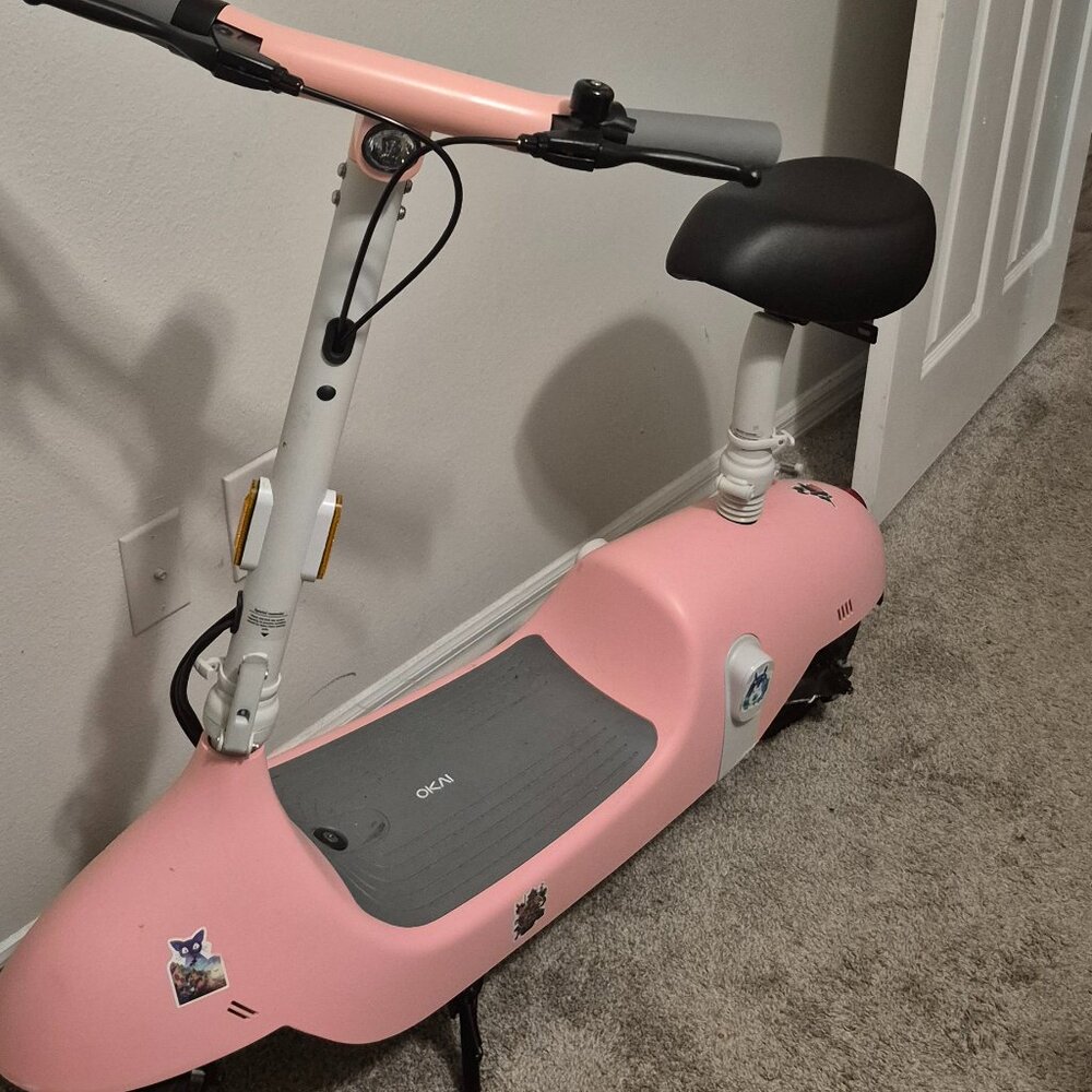 OKAI PINK ELECTRIC SCOOTER